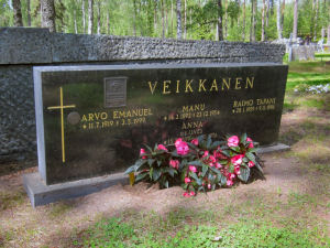 Viimeinen leposija - Arvo Emanuel Veikkanen