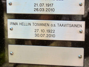 Viimeinen leposija - Irma Hellin Toivanen 