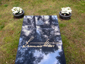 Viimeinen leposija - Lennart-Georg Meri 