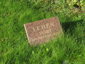 Viimeinen leposija - Tuure Valdemar Leh�n